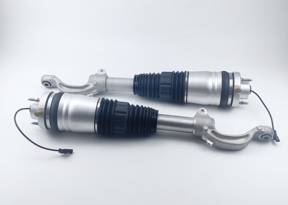 Les deux soutiens de suspension avant gauche et droite s'adaptent à la Maserati Levante 670100717 670100718
