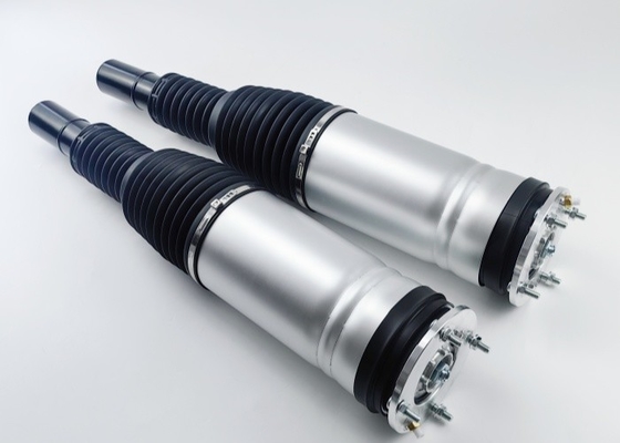 Une paire d'amortisseurs de suspension pneumatique avant pour Land Rover Range Rover VOGUE 2014 L405 LR038800 LR038805