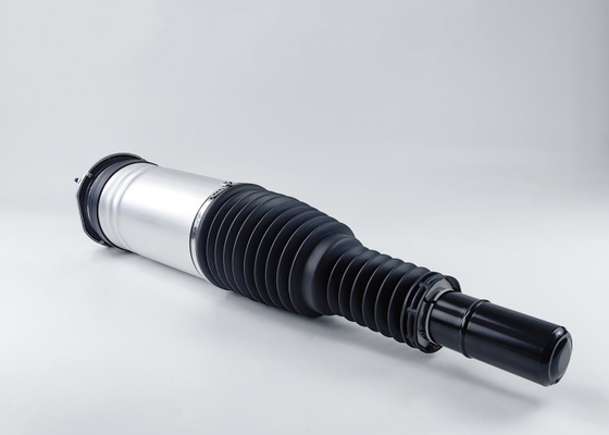La suspension aérienne avant à gauche est un absorbeur de choc LR081564 pour Land Rover Discovery 5 L462